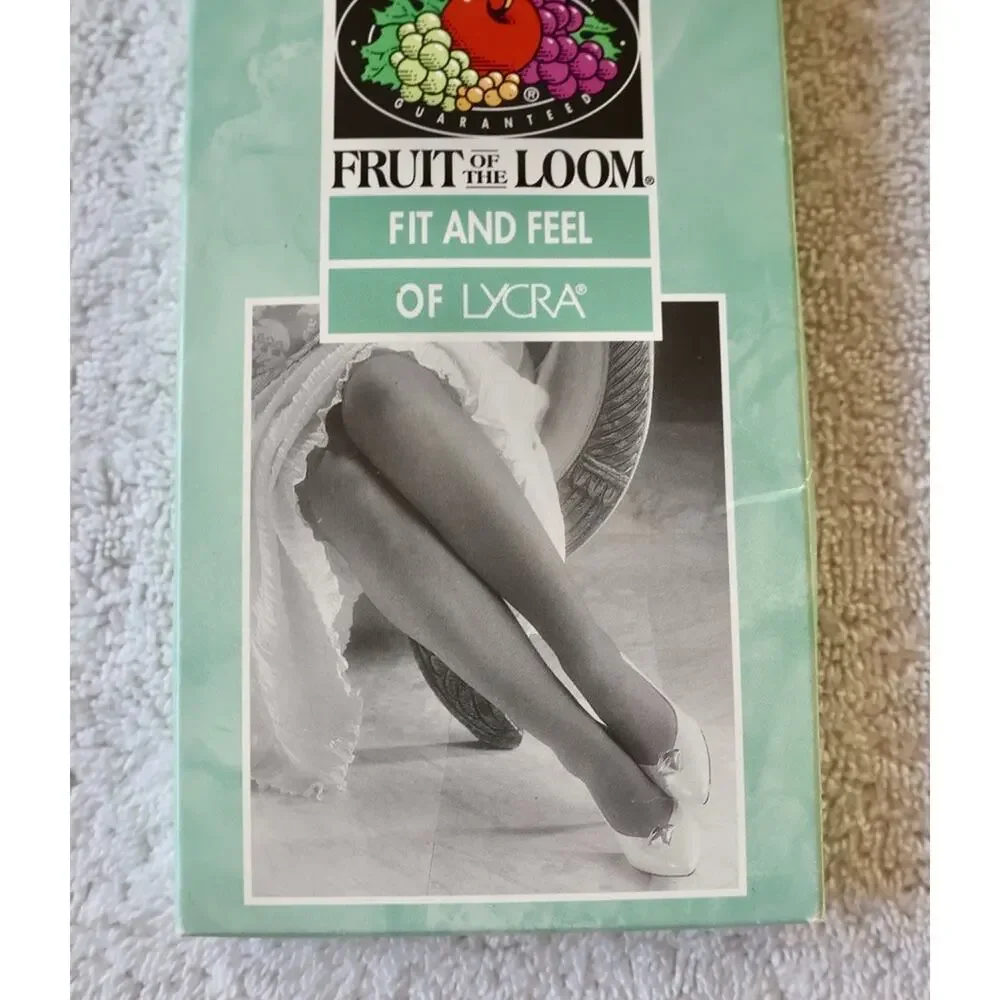 Fruit Of The Loom Pantyhose White Queen 1X Silky Sheer Fit & Feel Lycra